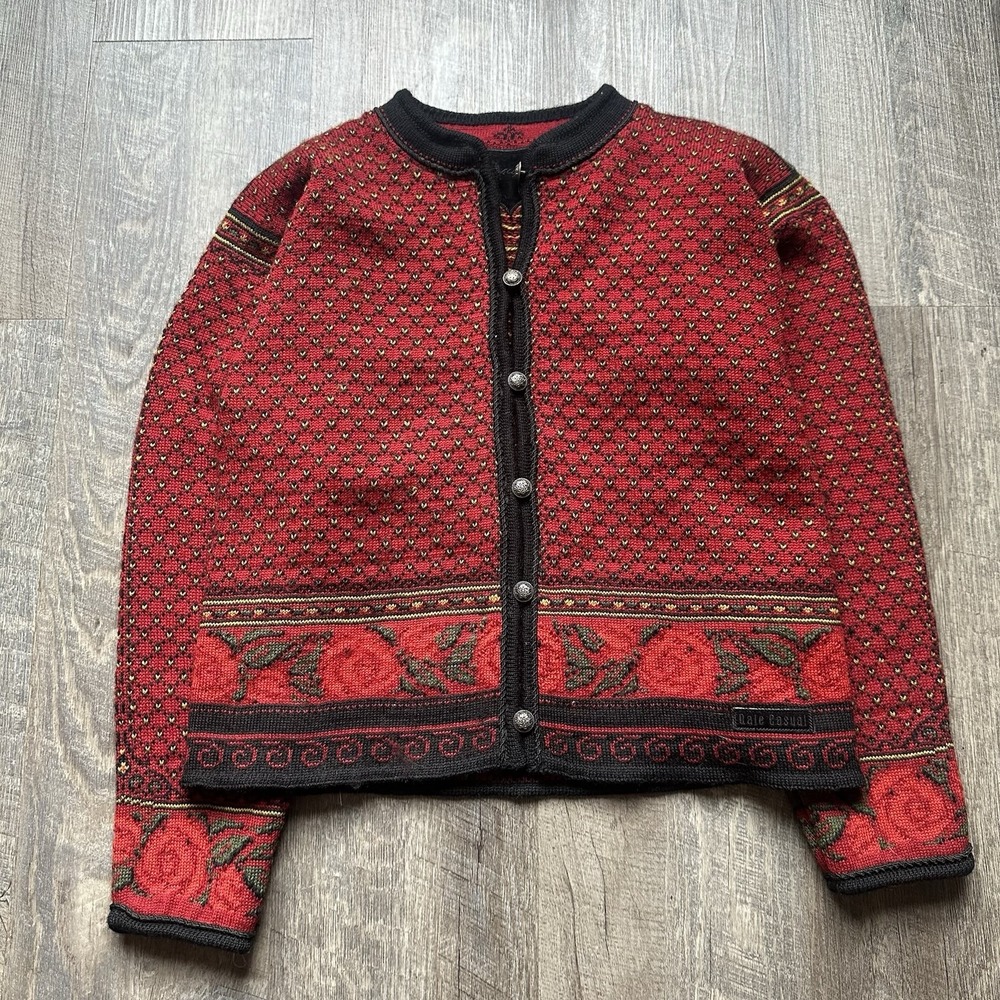 Vintage Dale of Norway Sweater Small S Red Fair Isle Button Up Cardigan Holiday